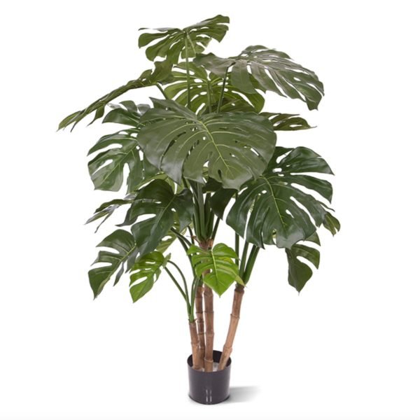 Deze Monstera Deluxe kunstplant past helemaal bij de jungletrend van nu. De plant staat ook wel bekend als 'gatenplant' en de grote