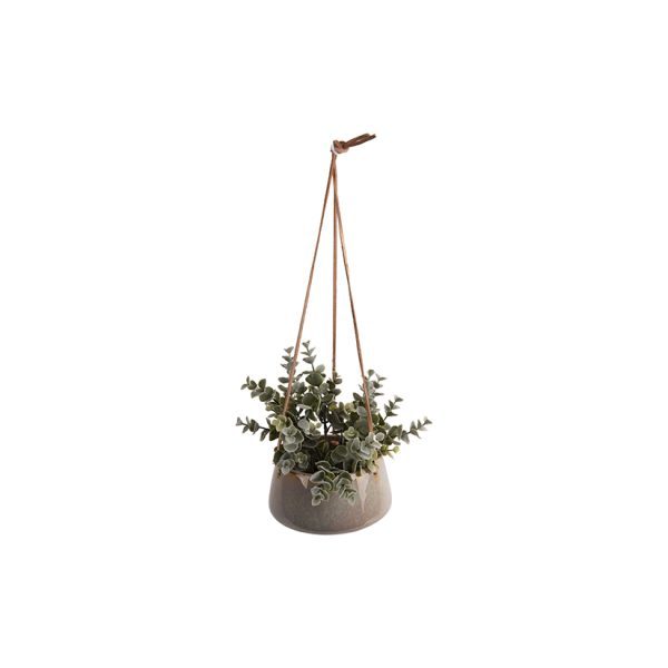 Plantenpot - Hanging Pot Unique 8 In hangende plantenpotten kun je je planten een op een bijzondere manier presenteren. De hangende potten in zijn stuk voor stuk uniek in hun afwerking. Hierdoor zijn geen twee exemplaren binnen de serie exact hetzelfde. Hangende pot Unique is beschikbaar in twee verschillende formaten en drie kleuren. Laat een vers kruidenplantje of een leuke kunst hangplant shinen in deze unieke hangende pot!