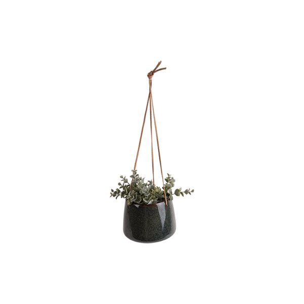 Plantenpot - Hanging Pot Unique Large 13 In hangende plantenpotten kun je je kunstplanten een op een bijzondere manier presenteren. De hangende potten in zijn stuk voor stuk uniek in hun afwerking. Hierdoor zijn geen twee exemplaren binnen de serie exact hetzelfde. Hangende pot Unique is beschikbaar in twee verschillende formaten en drie kleuren. Laat een vers kruidenplantje of een leuke kunst hangplant shinen in deze unieke hangende pot!