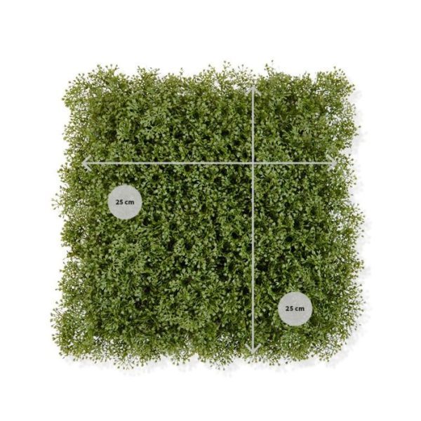 groene mosmuur of groene wand.   Het raamwerk waarop het mos gestoken is