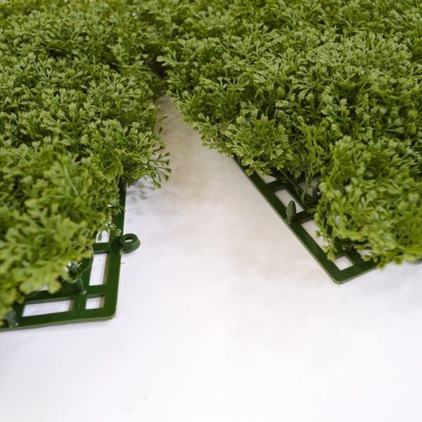 Kunst Hangplanten luxe én levensechte uitstraling. Aaneengesloten kan deze kunst Mosmat grote oppervlakten beslaan voor een natuurlijke