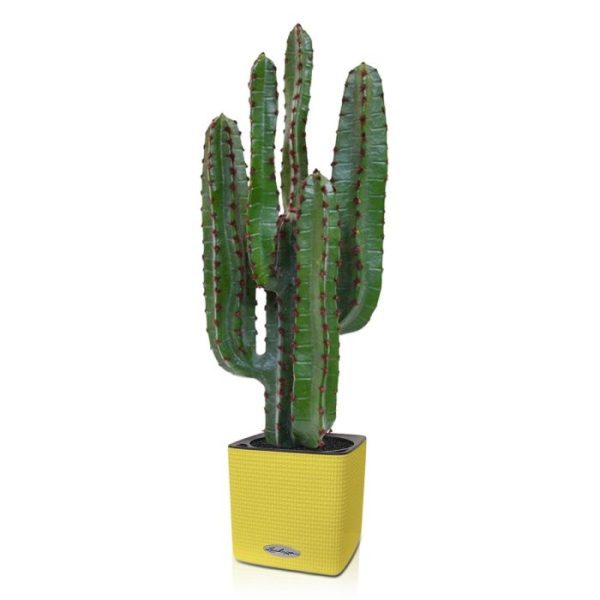 Groene kunstplanten inclusief de binnenpot