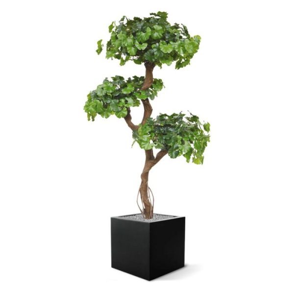 Groene kunstbomen de totale breedte bedraagt ongeveer 85 cm. De kunstbonsai wordt standaard in een plastic binnenpot geleverd en kan in hoge en lage potten geplaatst worden.