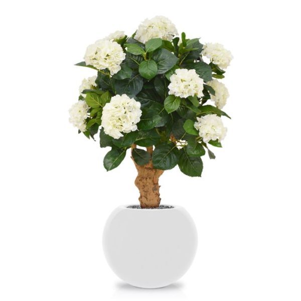 Deze schitterende Hortensia Deluxe op stam is net echt! De kunstplant is gebouwd op een dikke stronk van echt hout en heeft maar liefst 13 grote