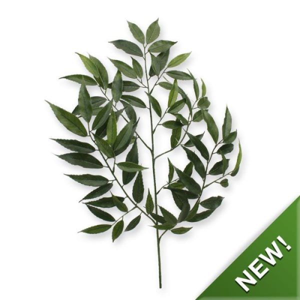 zodat ze makkelijk te verwerken zijn in houten stammen of in arrangementen voor een decoratief geheel. De Shirakashi telt 83 blaadjes en is geheel gemaakt van kwalitatief hoogwaardig pvc in combinatie met zijde