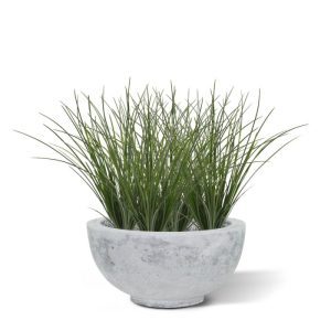 Dit uv bestendige kunst Grasboeket 40 cm is perfect te gebruiken om buiten plantenbakken mee op te steken. Het vol kunststof boeket heeft een mooie halmen van verschillende lengtes en een natuurlijke groene kleur.   Omdat de UV-protector in de grondstof van de kunststof delen is verwerkt
