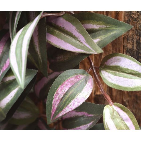 kleurrijke Tradescantia kunst hangplant 100 cm paars ziet er bijzonder natuurgetrouw uit en is van de hoogste kwaliteit kunstplanten. De Tradescntia Kunstplant (Zebrina Pendula)