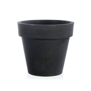 Gaat u deze eigentijdse en uiterst stijlvolle Vaso Standard One in mat antraciet combineren met een traditionele Hertshoorn of plaats u 'm in de mix met de springerige pluimen van het wuivende rietgras? Deze luxe en uiterst praktische en lichtgewicht plantenbak voor zowel binnen als buiten zal u eindeloos blijven verrassen! Deze functionele en tegelijkertijd chique plantenbak in antraciet is gemaakt van hoogwaardig gerecycled plastic in een klassieke uitvoering